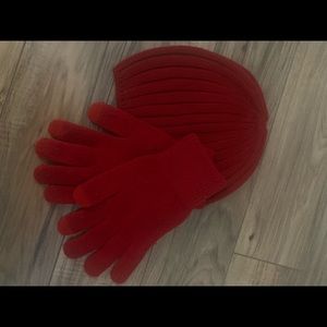 Hat and glove set